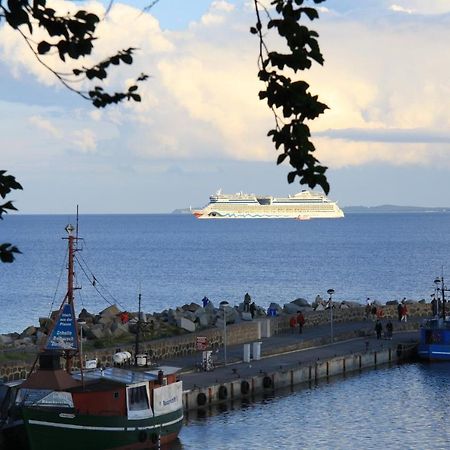 Hafen Quartier Apartment Sassnitz Exterior photo